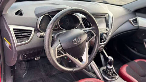 2012 Hyundai Veloster