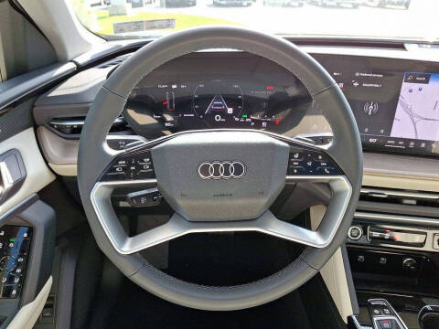 2025 Audi Q5 quattro Premium Plus TFSI