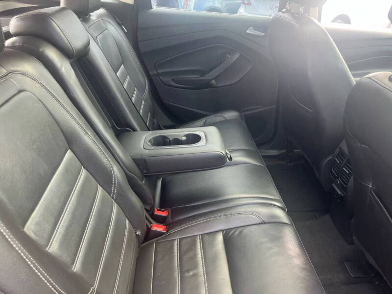 2017 Ford C-MAX Hybrid Titanium