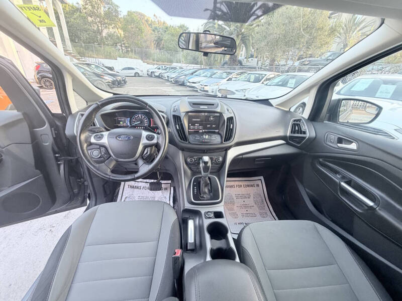 2013 Ford C-MAX Hybrid SE