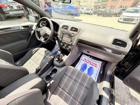 2011 Volkswagen GTI