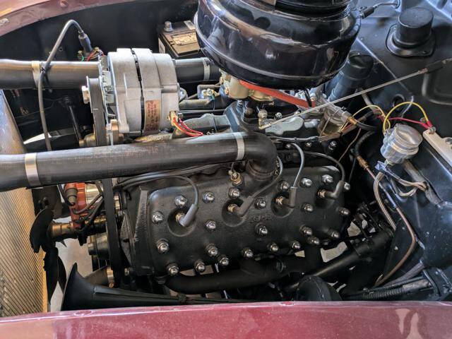 1940 Ford Deluxe