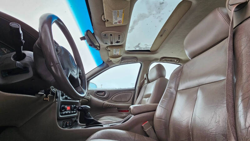 2004 Pontiac Bonneville SLE