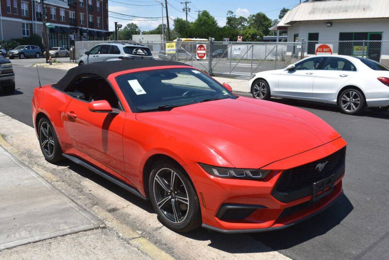 2024 Ford Mustang EcoBoost