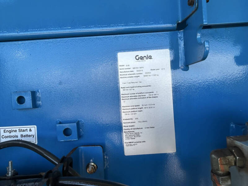 2016 Genie 85' Manlift