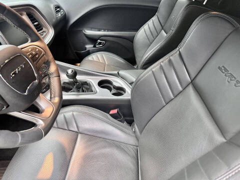 2015 Dodge Challenger SRT Hellcat