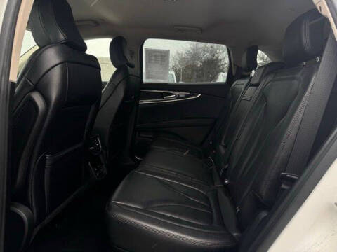 2022 Lincoln Nautilus Standard