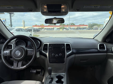 2011 Jeep Grand Cherokee Laredo