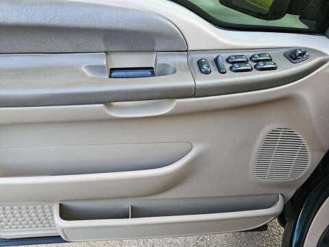 2003 Ford F-350 Super Duty XLT