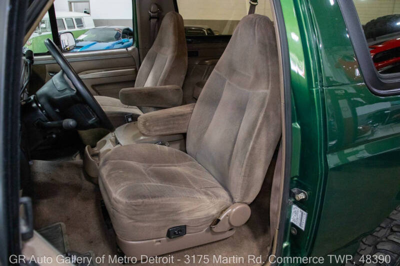 1996 Ford Bronco XLT