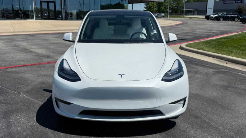 2022 Tesla Model Y Long Range