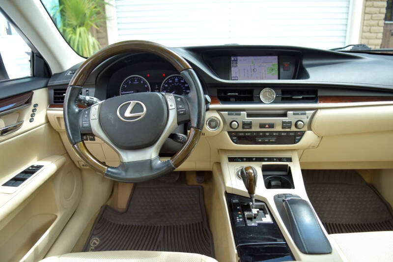 2013 Lexus ES 350