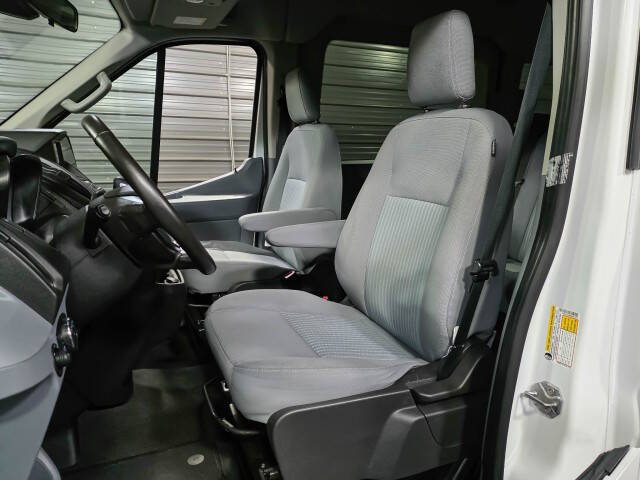 2019 Ford Transit