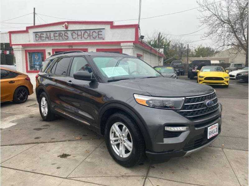 2020 Ford Explorer XLT's photo