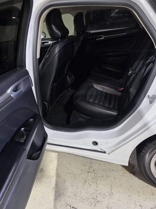 2019 Ford Fusion SEL