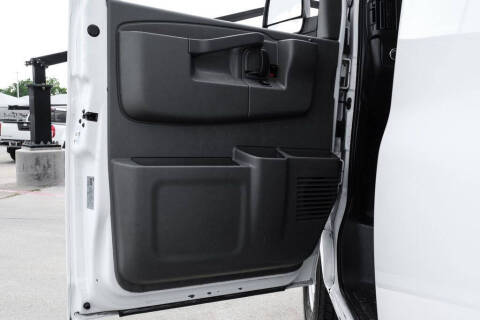 2021 Chevrolet Express 2500