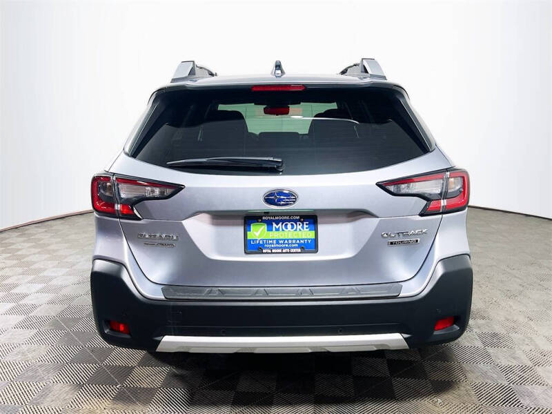 2025 Subaru Outback Touring