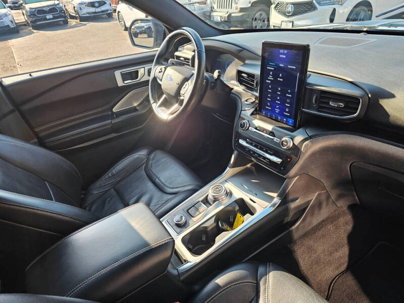 2020 Ford Explorer ST