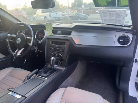 2014 Ford Mustang V6 Premium