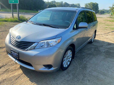 2013 Toyota Sienna for sale at Lewis Blvd Auto Sales in Sioux City IA