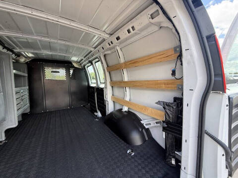 2025 GMC Savana 2500