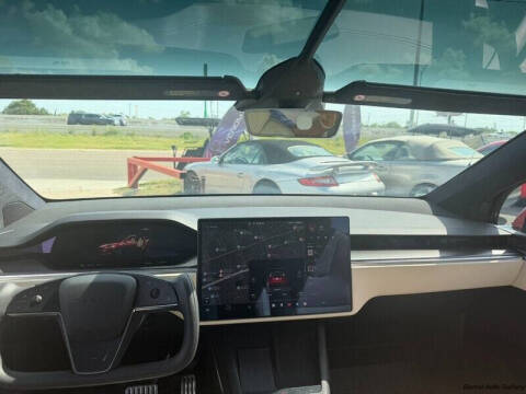 2022 Tesla Model X Plaid