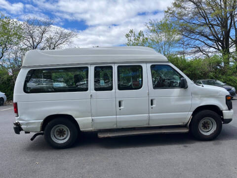 2011 Ford E-Series E-150