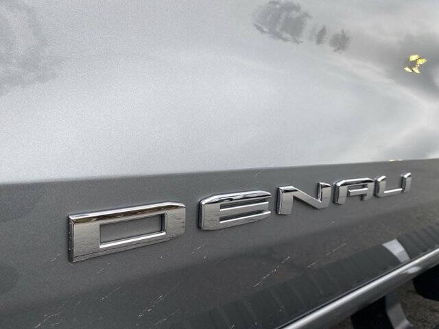 2024 GMC Canyon Denali