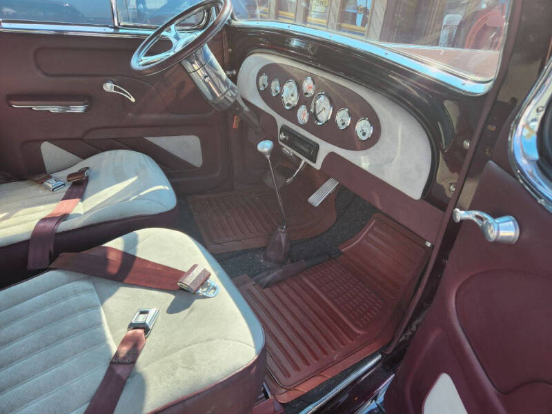 1934 Chevrolet Deluxe