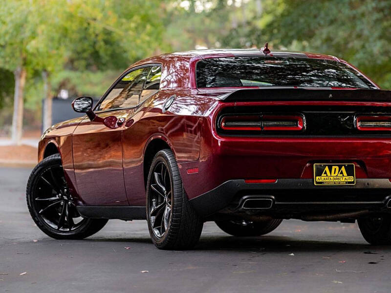 2018 Dodge Challenger SXT Plus