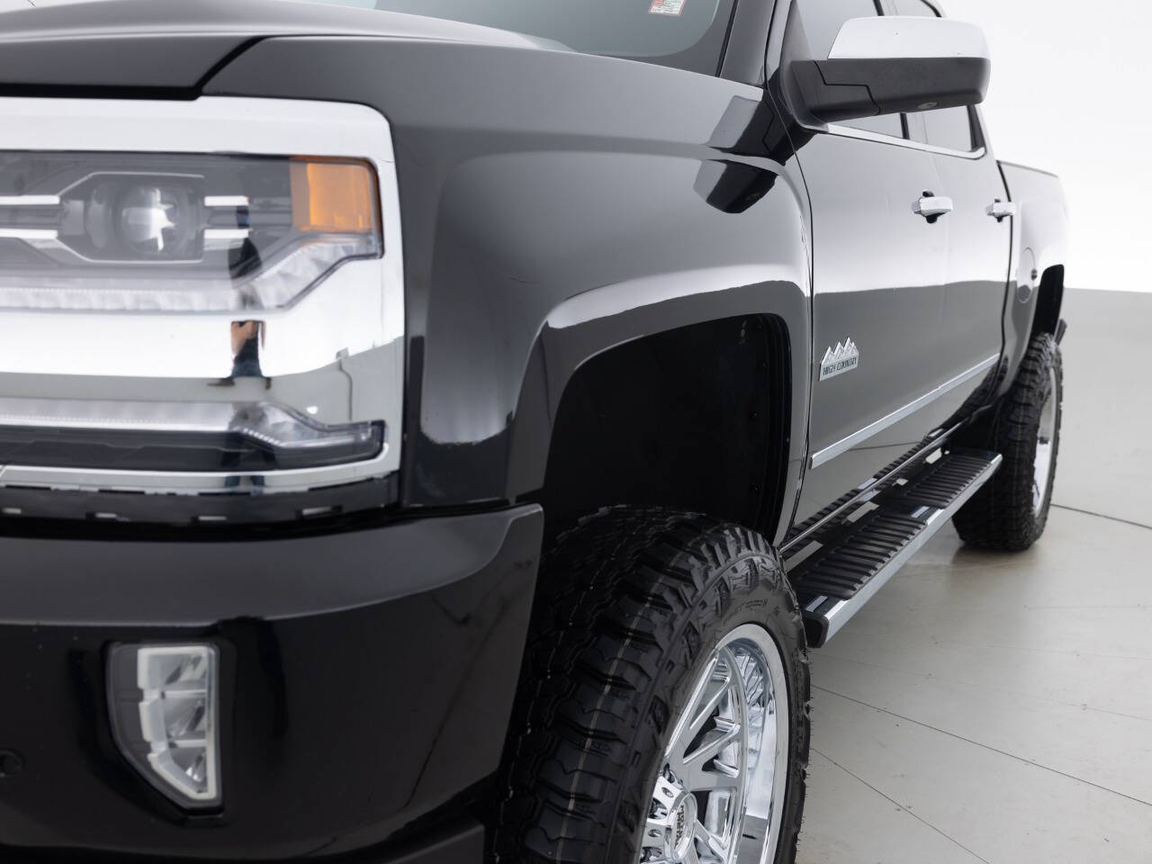 Used Car 2018 Chevrolet Silverado 1500  High Country 4x4 4dr Crew Cab 5.8 Ft. Sb For Sale Under $35,000 In Coal City, Illinois