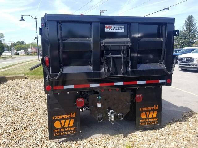 2025 Ford F-750 Super Duty