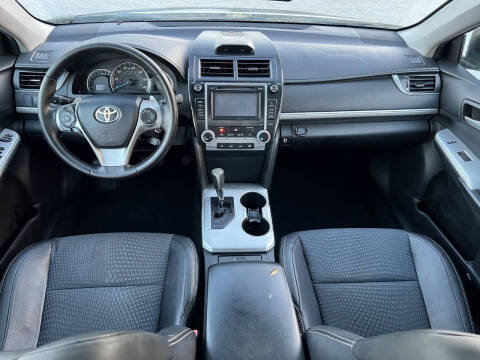 2012 Toyota Camry SE