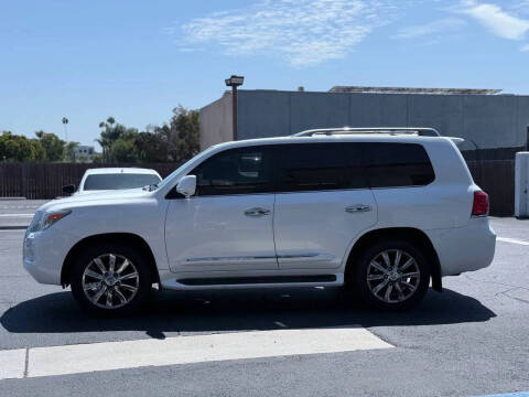2011 Lexus LX 570