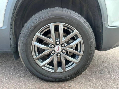 2017 GMC Acadia SLT-1