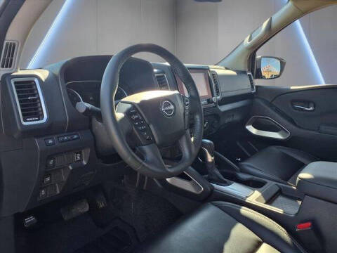 2024 Nissan Frontier SL