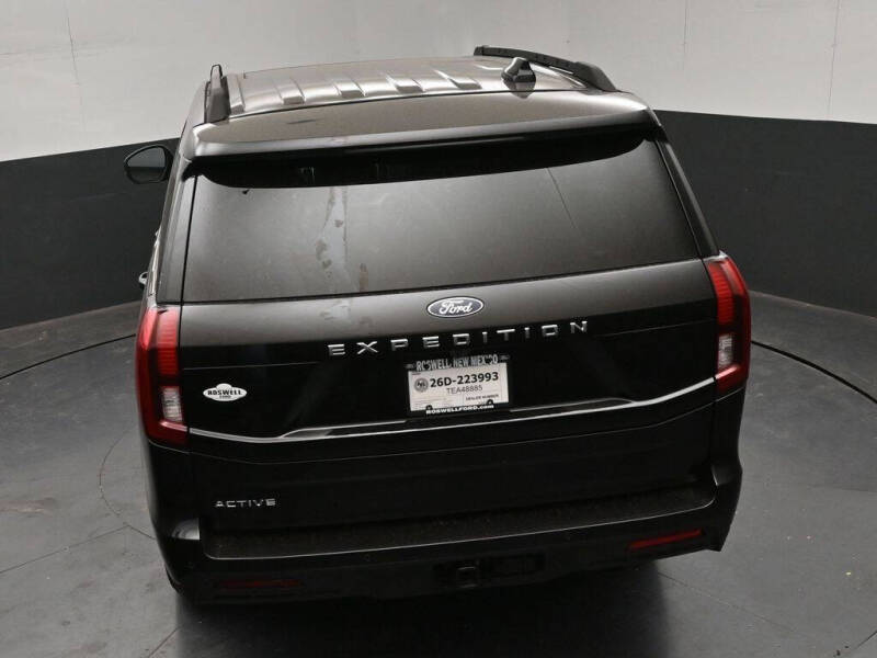 2026 Ford Expedition Active