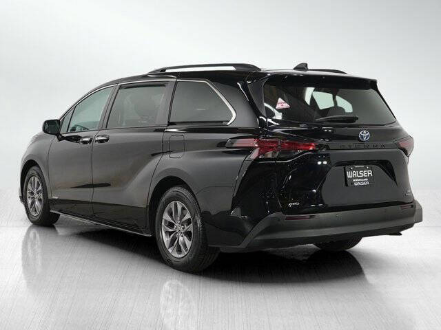 2021 Toyota Sienna XLE 7-Passenger