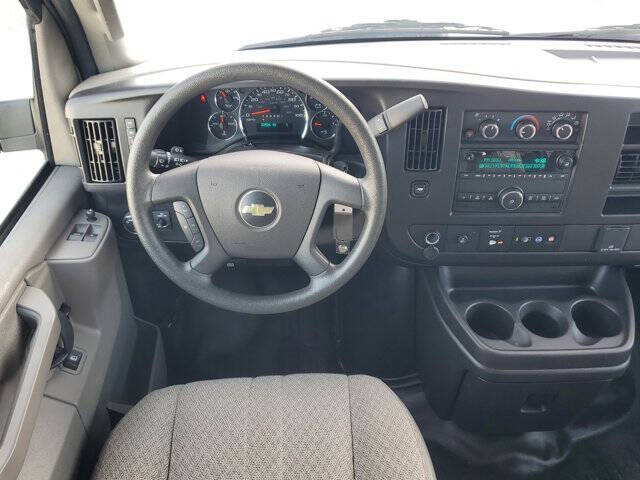 2023 Chevrolet Express LS 3500