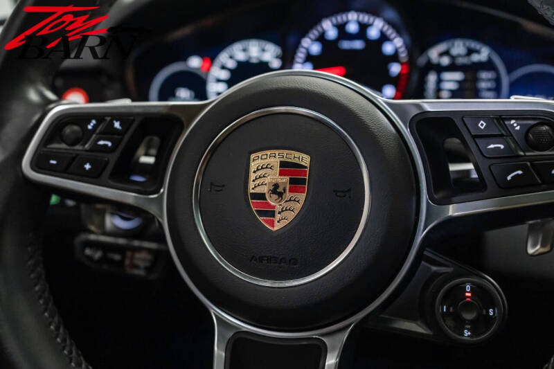 2023 Porsche Cayenne Coupe Platinum Edition