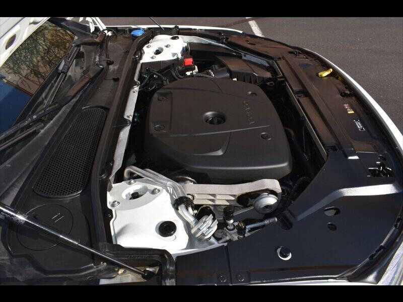 2017 Volvo S90 T5 Momentum