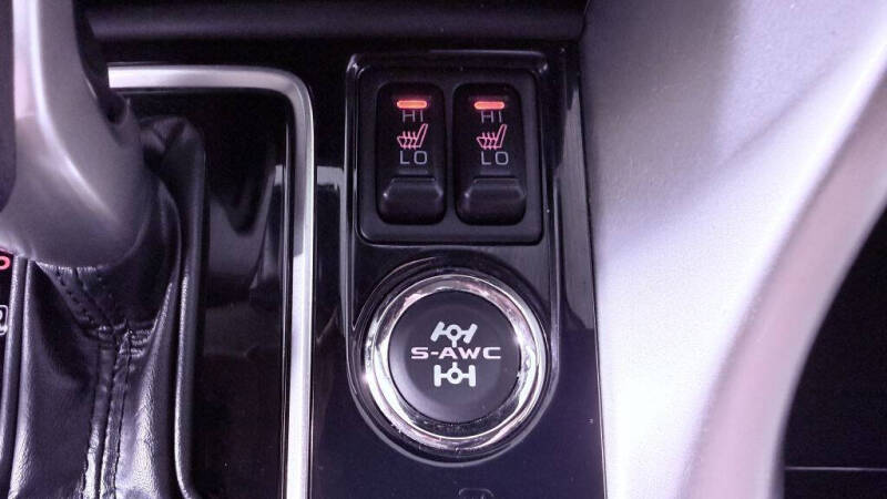 2022 Mitsubishi Eclipse Cross LE