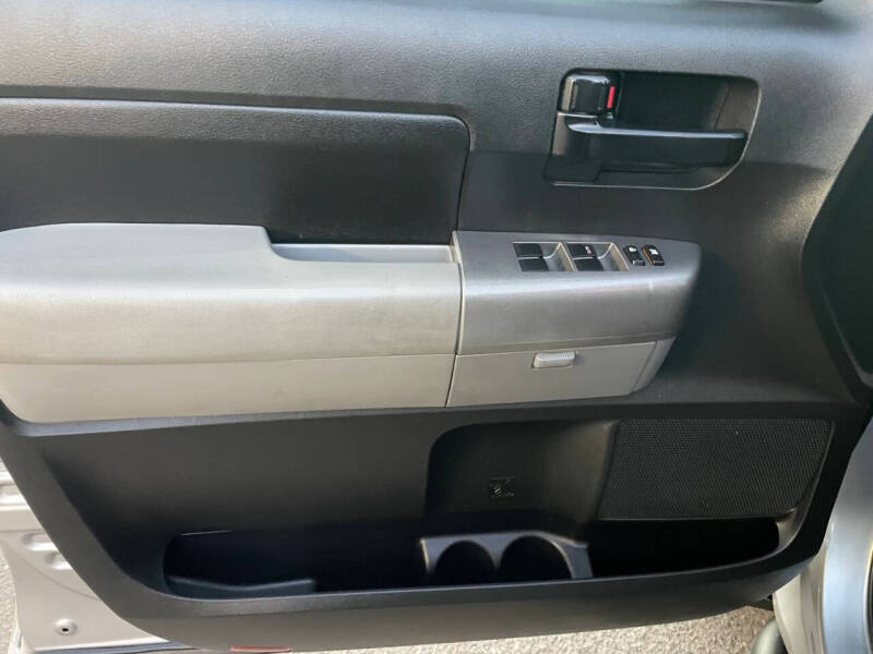 2013 Toyota Tundra Grade