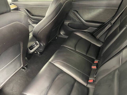 2020 Tesla Model 3 Standard Range