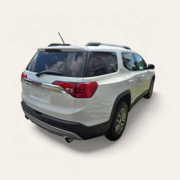 2017 GMC Acadia SLE-2