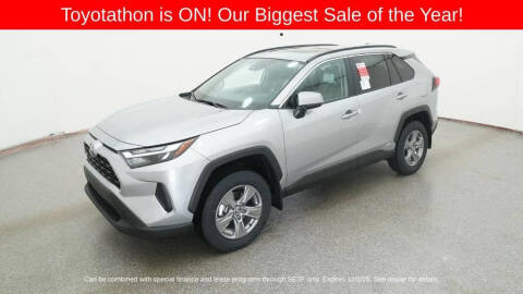 2025 Toyota RAV4 Hybrid XLE