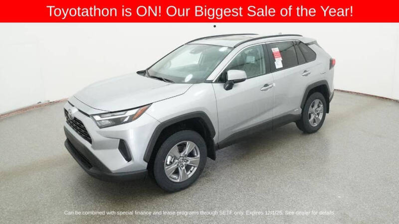 2025 Toyota RAV4 Hybrid XLE