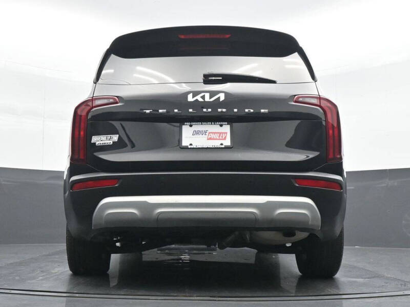 2022 Kia Telluride LX