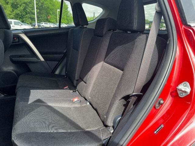 2013 Toyota RAV4 26