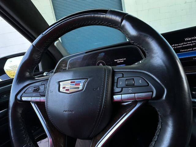 2022 Cadillac Escalade ESV Sport Platinum